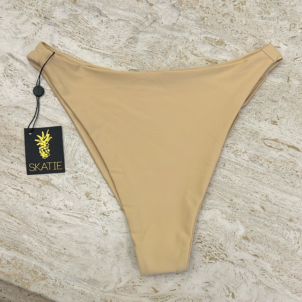 SKATIE nude swim bottom - women’s size large neutral staple